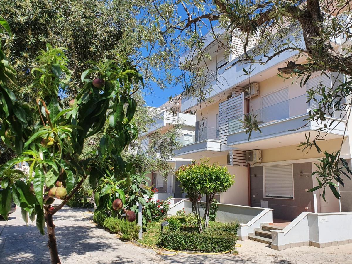 Apartamento Stella Marina Family 1 *